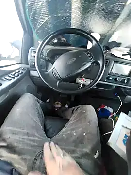 Snapshot of Crackkers chatting on January 6, 5:27 pm Crackkers online show from January 6, 5:27 pm