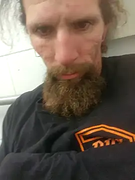 Snapshot of Crackkers chatting on January 16, 5:12 pm Crackkers online show from January 16, 5:12 pm