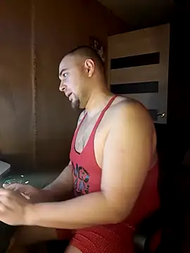 Foxyshaved online show from February 7, 4:59 am