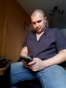 Foxyshaved online show from February 8, 9:03 am