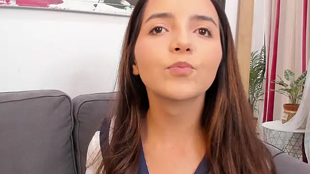 Raychell Black online show from March 14, 4:30 pm