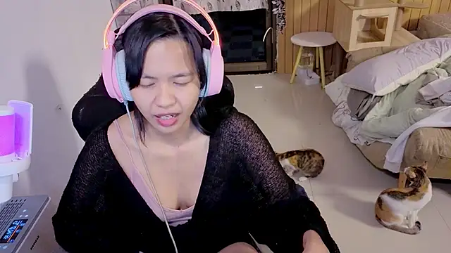 Snapshot of Kana_G chatting on November 19, 5:13 pm Kana G online show from November 19, 5:13 pm