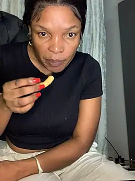 slimcateee online show from March 8, 9:08 pm