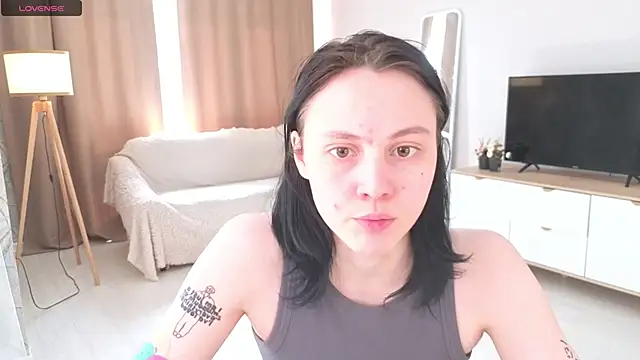 MaryCoopeer online show from May 15, 5:25 am