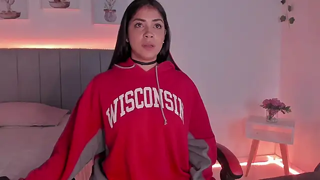 Snapshot of _janiis chatting on November 6, 11:26 pm janiis online show from November 6, 11:26 pm