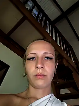 emma4xxx online show from February 3, 8:14 pm