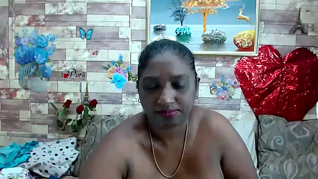 Snapshot of Indian_tracy chatting on February 11, 9:31 am Indian tracy online show from February 11, 9:31 am