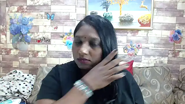 Snapshot of Indian_tracy chatting on October 28, 11:58 am Indian tracy online show from October 28, 11:58 am