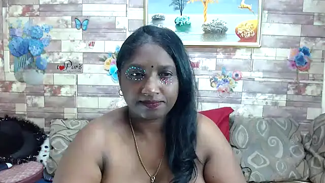 Snapshot of Indian_tracy chatting on October 31, 10:16 am Indian tracy online show from October 31, 10:16 am