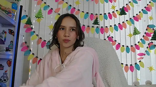 reaLISStic online show from December 16, 8:37 pm