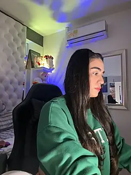 ZarahEvans online show from October 10, 7:57 pm