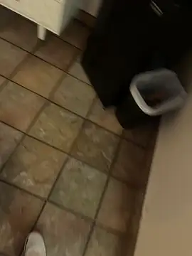 RoodoggXL online show from February 7, 4:56 pm