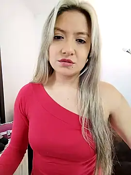 valeriahunter1 online show from December 20, 9:50 pm