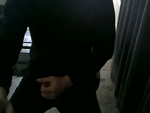 Snapshot of hornyman18cm39 chatting on March 8, 2:40 pm hornyman18cm39 online show from March 8, 2:40 pm