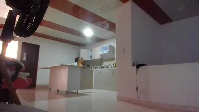 Snapshot of tatiana_big_ass_boobs chatting on February 22, 3:47 pm tatiana big ass boobs online show from February 22, 3:47 pm