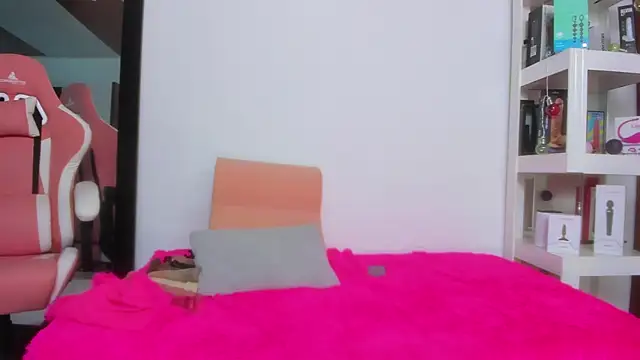 Snapshot of tatiana_big_ass_boobs chatting on March 16, 6:23 pm tatiana big ass boobs online show from March 16, 6:23 pm