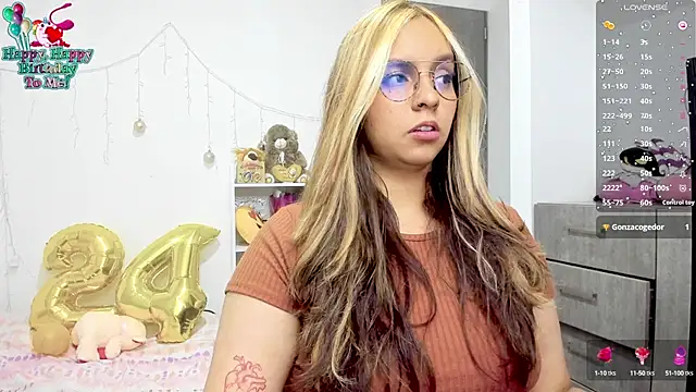 Valery7rose  online show from February 25, 12:14 am