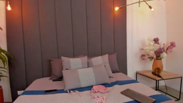 Snapshot of JuanaSimons chatting on December 11, 11:32 pm JuanaSimons online show from December 11, 11:32 pm