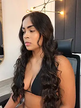 Snapshot of JuanaSimons chatting on January 6, 11:42 pm JuanaSimons online show from January 6, 11:42 pm