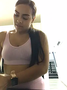 Snapshot of JuanaSimons chatting on February 2, 7:25 pm JuanaSimons online show from February 2, 7:25 pm