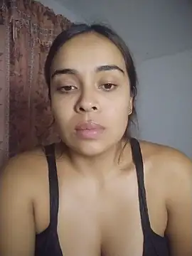 Snapshot of JuanaSimons chatting on November 28, 2:03 am JuanaSimons online show from November 28, 2:03 am