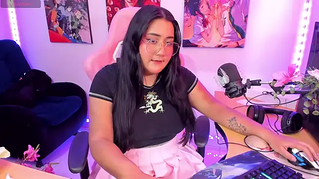 Snapshot of haru_u2 chatting on February 23, 5:18 pm haru u2 online show from February 23, 5:18 pm