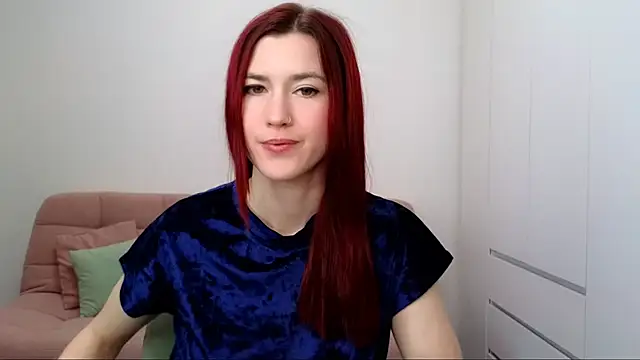 AliciaNewell online show from September 20, 8:15 am