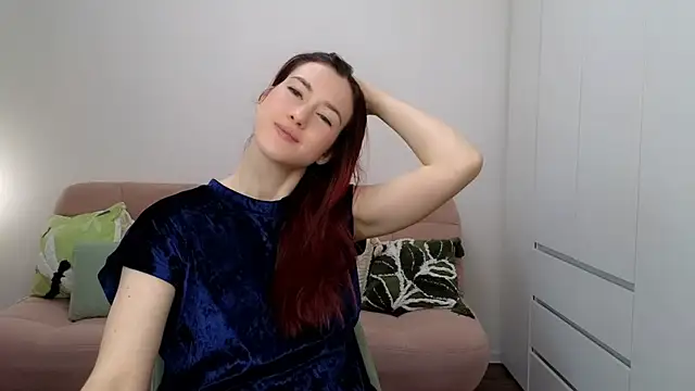 AliciaNewell online show from November 4, 9:08 am