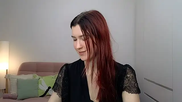 AliciaNewell online show from November 28, 3:36 pm