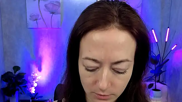 Snapshot of kimberlyray777 chatting on February 3, 6:45 am kimberlyray777 online show from February 3, 6:45 am