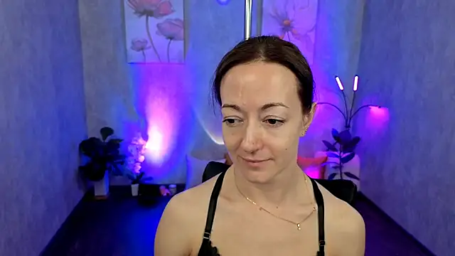 Snapshot of kimberlyray777 chatting on February 22, 3:25 pm kimberlyray777 online show from February 22, 3:25 pm