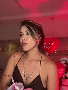 Emilia Bakerr online show from February 14, 9:21 pm