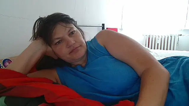 Snapshot of Lucinka1 chatting on September 22, 7:10 am Lucinka1 online show from September 22, 7:10 am