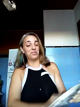 Snapshot of nenamalanenamala chatting on January 7, 10:54 am nenamalanenamala online show from January 7, 10:54 am