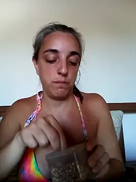 Snapshot of nenamalanenamala chatting on February 5, 1:54 pm nenamalanenamala online show from February 5, 1:54 pm