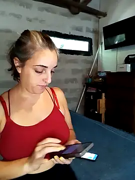 Snapshot of nenamalanenamala chatting on February 28, 4:10 pm nenamalanenamala online show from February 28, 4:10 pm