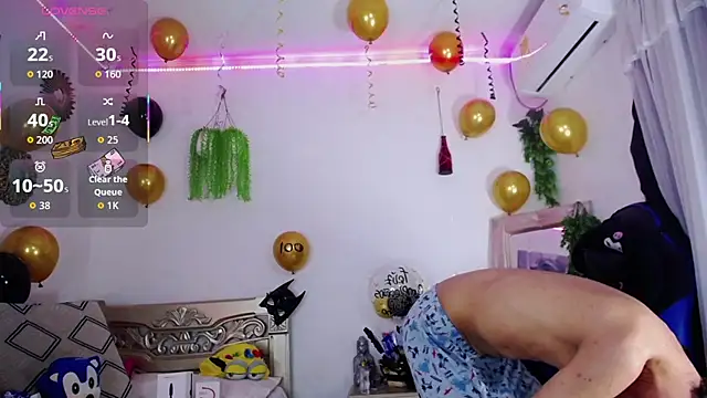 huge armound online show from April 24, 8:17 am