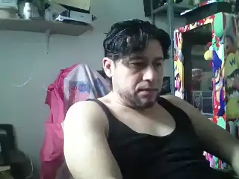 Snapshot of simpatico1000 chatting on January 31, 8:43 pm simpatico1000 online show from January 31, 8:43 pm