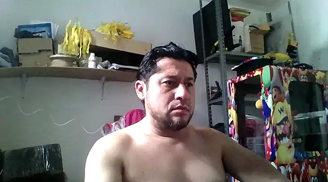 Snapshot of simpatico1000 chatting on February 9, 10:21 pm simpatico1000 online show from February 9, 10:21 pm