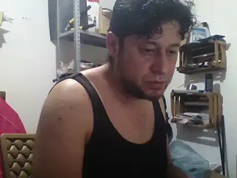 Snapshot of simpatico1000 chatting on March 21, 2:07 am simpatico1000 online show from March 21, 2:07 am