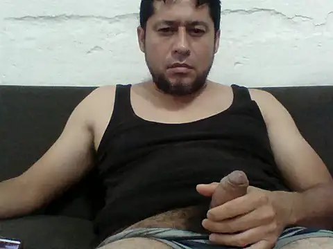 Snapshot of simpatico1000 chatting on September 22, 2:24 am simpatico1000 online show from September 22, 2:24 am