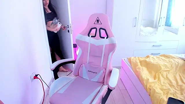 KaylaLaine online show from March 19, 6:24 am