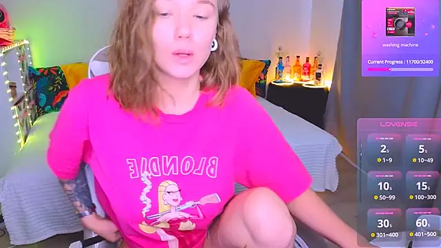 Snapshot of Karen_morris chatting on December 8, 8:09 am Karen morris online show from December 8, 8:09 am