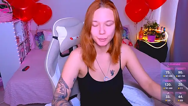 Snapshot of Karen_morris chatting on February 23, 7:55 am Karen morris online show from February 23, 7:55 am