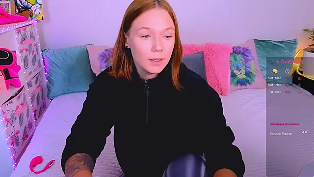 Snapshot of Karen_morris chatting on October 6, 3:42 pm Karen morris online show from October 6, 3:42 pm