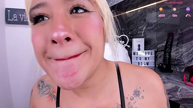 miss danika online show from February 11, 2:13 pm