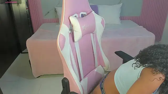 lia 16 online show from February 6, 6:35 pm