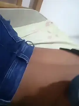 LATINOSEXBOY online show from December 21, 5:25 am