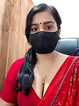 Snapshot of Ritusri_Dotta chatting on December 24, 4:30 pm Ritusri Dotta online show from December 24, 4:30 pm