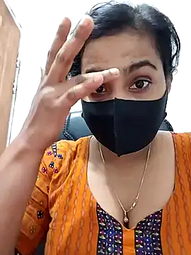 Snapshot of Ritusri_Dotta chatting on December 26, 6:22 pm Ritusri Dotta online show from December 26, 6:22 pm